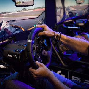 Logitech G29 vs Logitech G920 différences