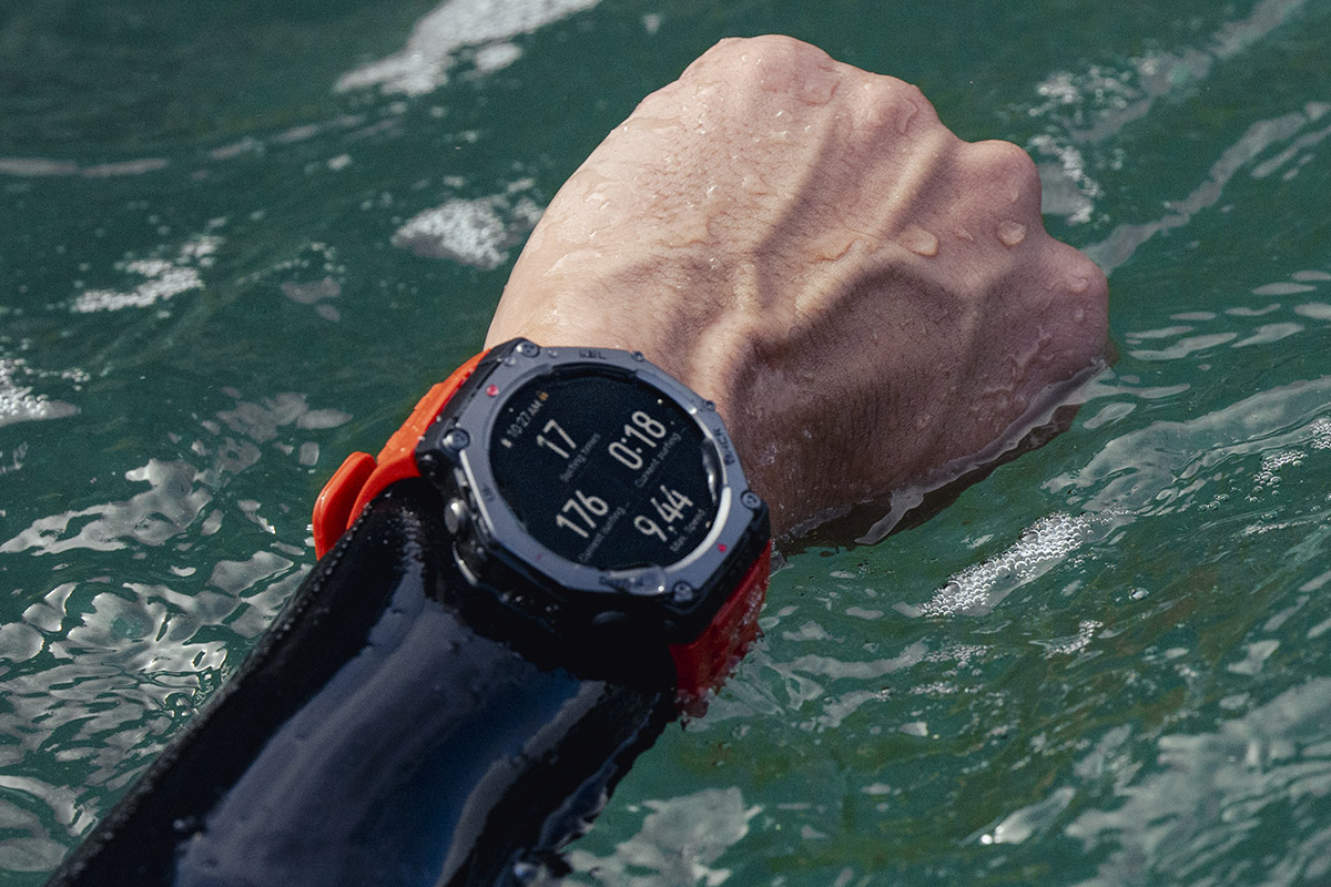 Huawei Watch GT 5 Pro vs Amazfit T-Rex 3 comparatif